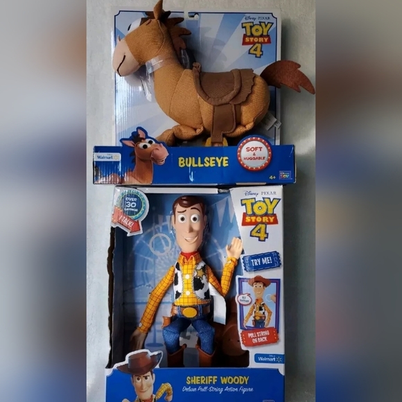 Toy Story 4 Woody & BullsEye set